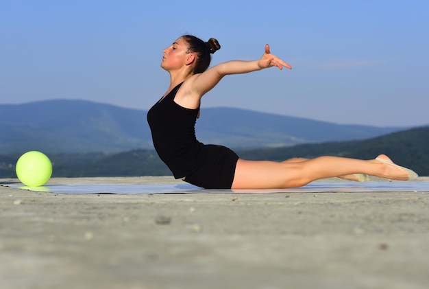 Escuela de gimnasia y energía.