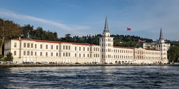 Escuela secundaria militar Kuleli en Estambul, Turquía