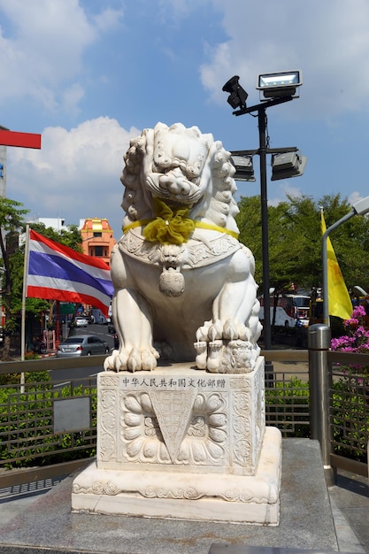 Escultura de león en Bangkok