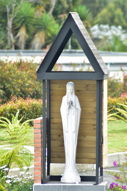 escultura de la santísima Virgen María