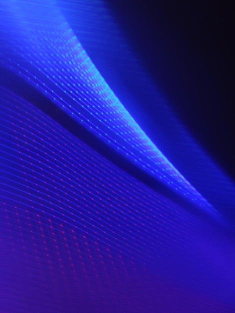 La esencia de la luz es que las ondas electromagnéticas tienen dualidad onda-partícula.