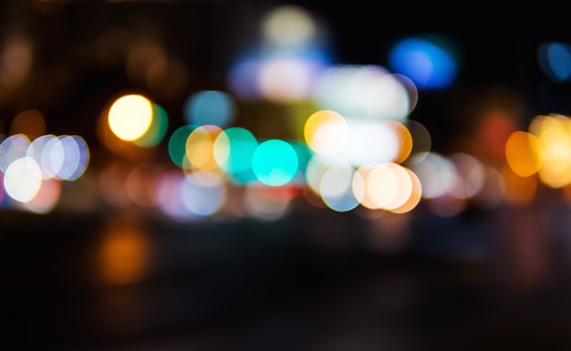 Foto esfera de bokeh em uma cidade com muita garagem.