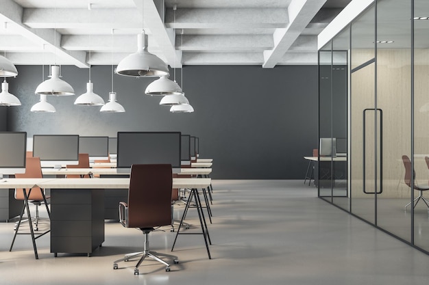 Espaço de escritório contemporâneo com mesas e cadeiras