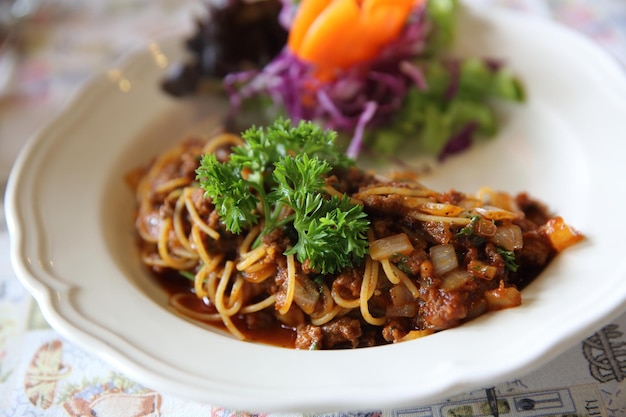 Espaguete à Bolonhesa, Molho de Tomate com Legumes Comida Italiana