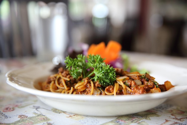 Espaguete à Bolonhesa, Molho de Tomate com Legumes Comida Italiana