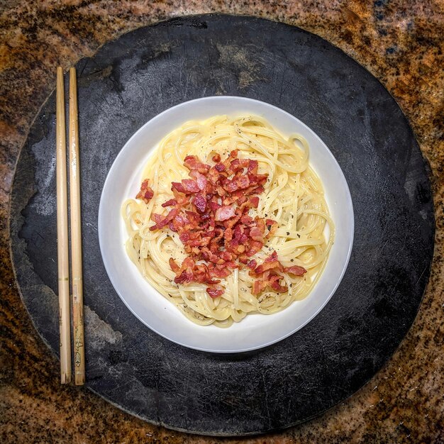 Foto espagueti carbonara y sus derivados