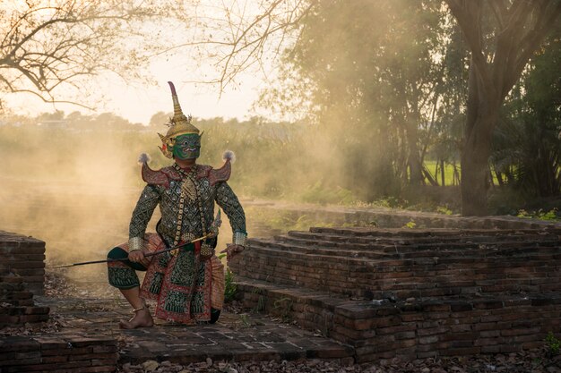 Espectáculo de danza tradicional tailandesa