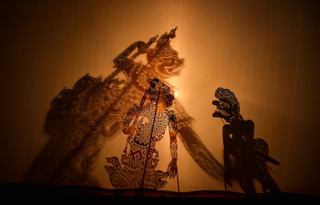 Espectáculo tradicional de marionetas de sombras al sur de Tailandia, Tailandia