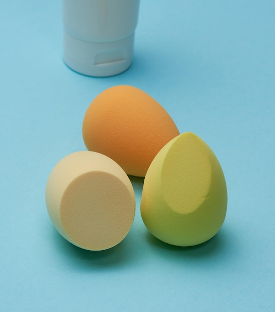 Esponjas ovais novas em forma de ovo para cosméticos e base