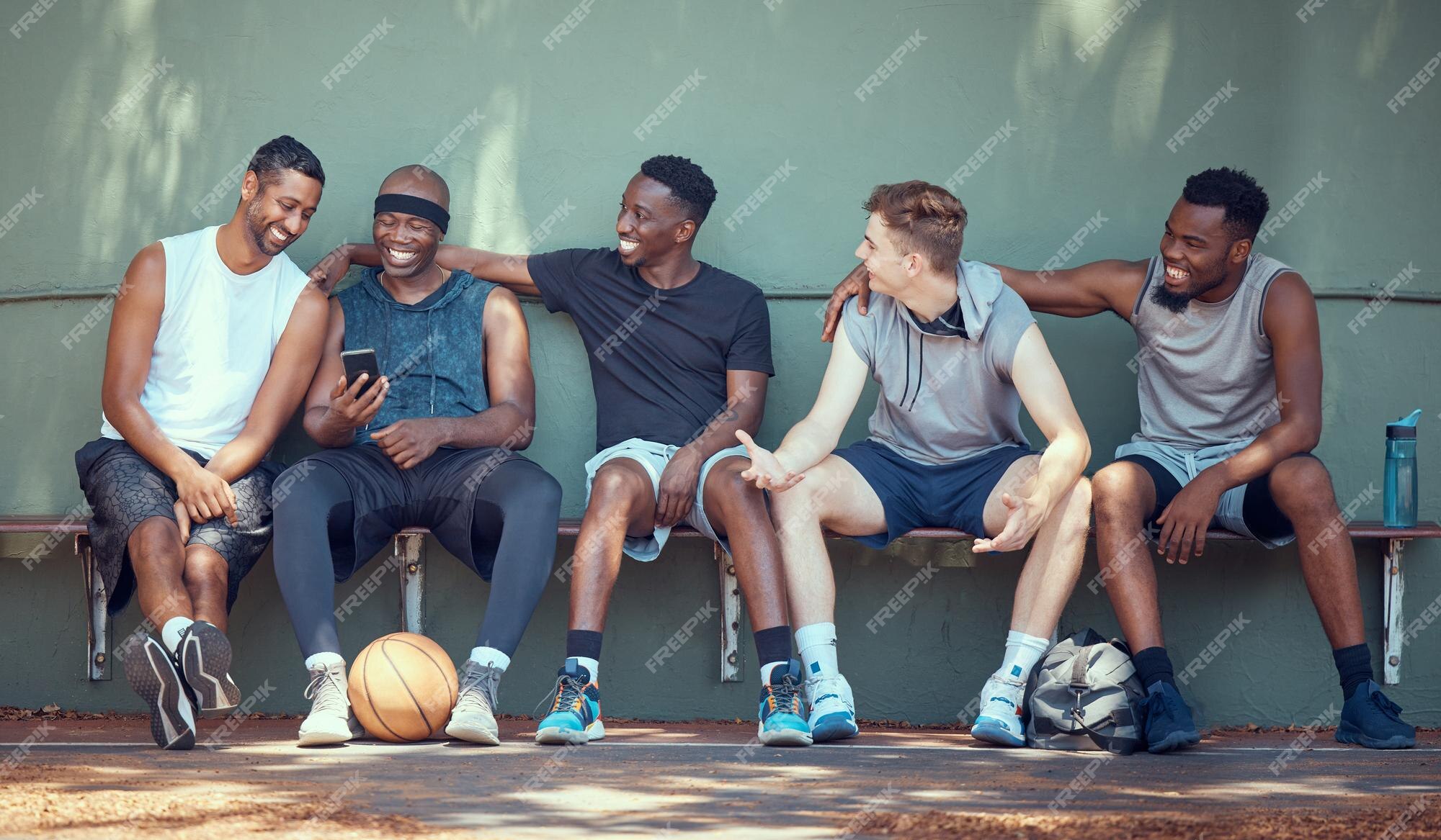 Americanos do basquetebol do CDP dão autógrafos e espetáculo em jogo-treino  (fotos) - MAIS/Semanário