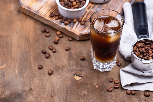 Espresso Tonic, trendiges Kaffeegetränk