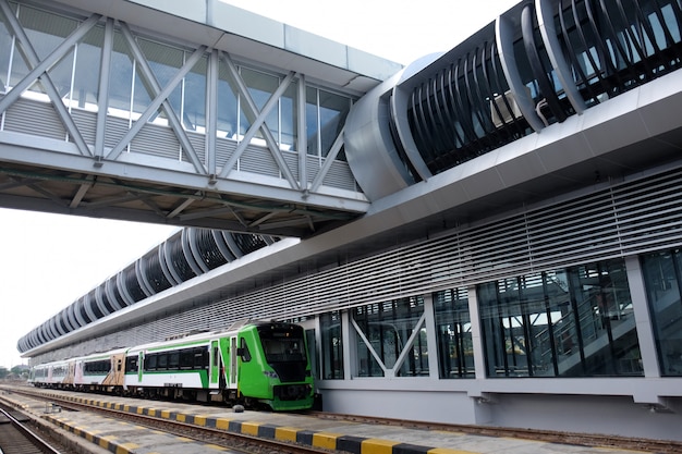 Estação de trem solo balapan na indonésia