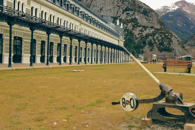 Foto una estación de canfranc en españa