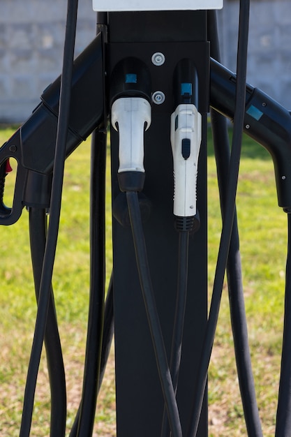 Una estación de carga de coches eléctricos, foto de cerca