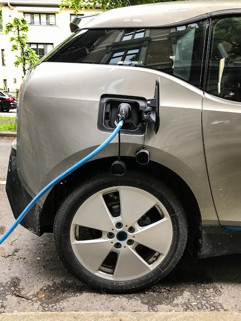 Foto estación de carga de coches eléctricos en oslo