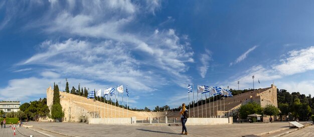 Foto estadio antiguo de los primeros juegos olímpicos en mármol blanco estadio panatenaico en atenas grecia