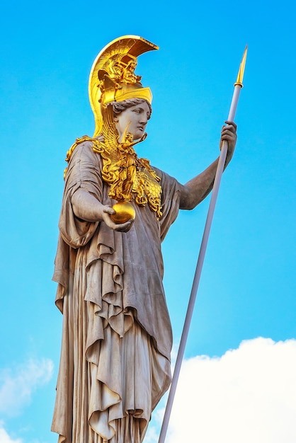 Estatua de Atenea Pallas en Viena, Austria