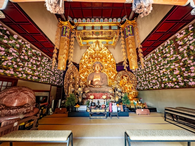 Estatua del Buda Kotokuin Daibutsu en Kamakura Kanagawa, Japón