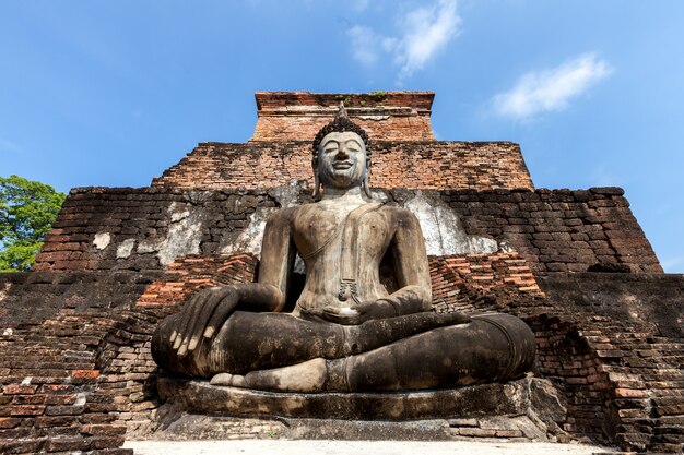 Estatua de Buda en Sukhothai