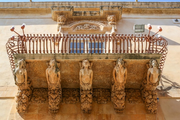 Foto estátua de edifício histórico