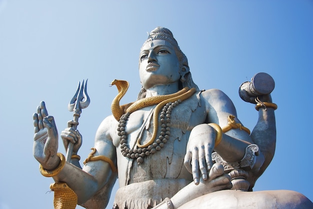 Estátua do Senhor Shiva em Murudeshwar. Karnataka, Índia