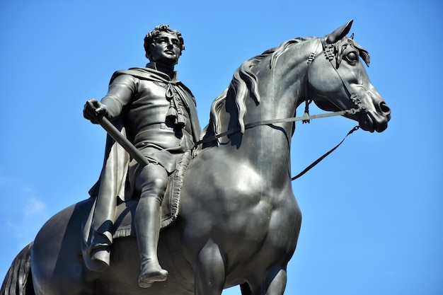 Estatua ecuestre de George IV Trafalgar Square Londres