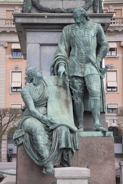 Estátua Gustav II Adolf por Archeveque Estocolmo