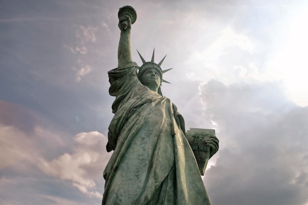 estatua de la libertad en colmar, francia