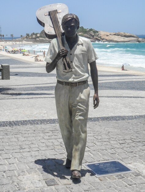 Estatua de tom jobim en Ipanema en río de janeiro, Brasil