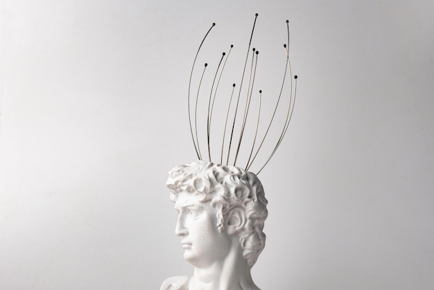 Estátuas antigas de David masculino cabeça com manual massagista para cabeça isolada em um fundo branco 3D colagem criativa de moda em estilo de revista arte contemporânea 3D design moderno
