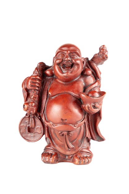 Estatueta de buda feng shui budai, pu-tai ou happy laughing hotei por dinheiro e riqueza em um fundo branco