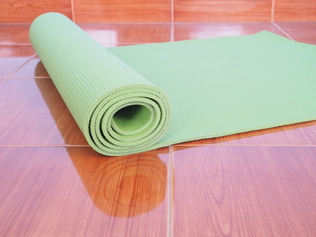 Estera de yoga verde