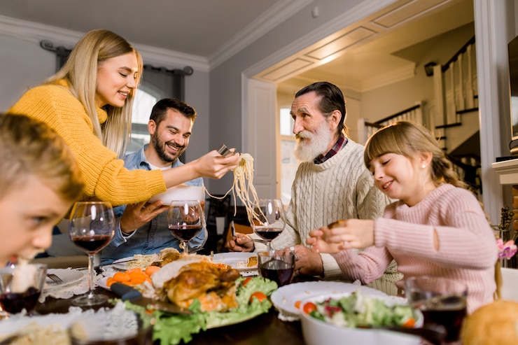 Foto estilo de vida casual doméstico, conceito de jantar de ação de graças