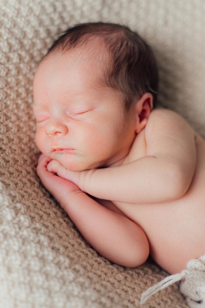 Estilo de vida del bebé recién nacido durmiendo Dulce sueño del bebé