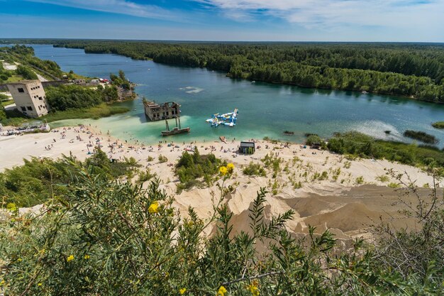 Estonia Rummu 16 de julio de 2023 Un lugar hermoso y popular para quedarse en Estonia es una prisión submarina