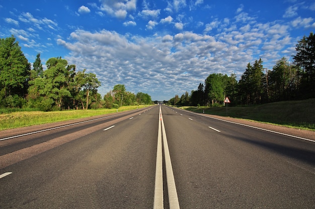 Foto estrada de alta velocidade na bielorrússia