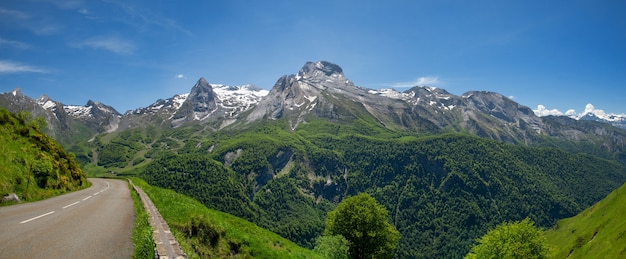 Estrada do col aubisque nos pirenéus franceses