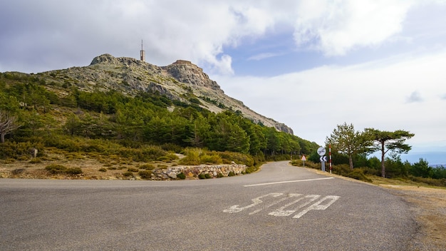 Estrada para o santuário da serra de francia salamanca espanha