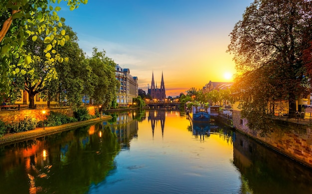 Estrasburgo al amanecer Francia