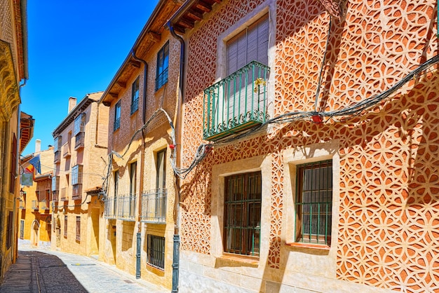 Estreitas ruas medievais da cidade de Segóvia, perto de Madrid.