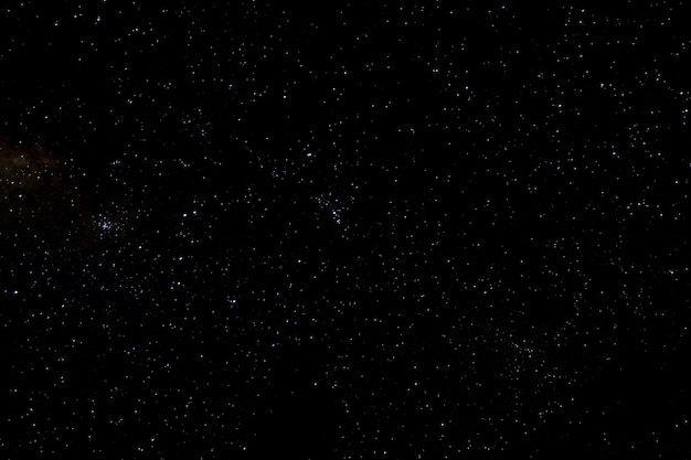 Estrelas e galáxia espaço céu noite universo preto fundo estrelado de starfield brilhante