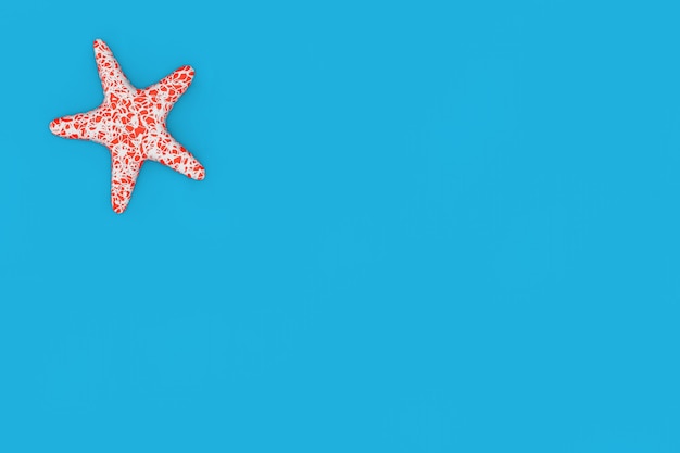 Estrella de mar caribeña roja sobre un fondo azul. Representación 3D