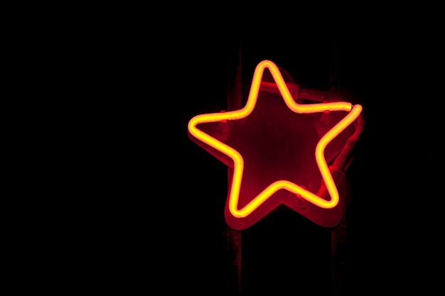 Estrella roja Luz de neón