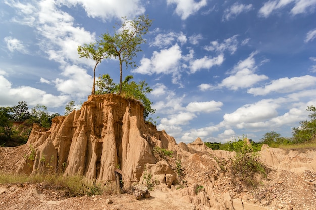 Estruturas naturais maravilhosas de são din na noi no parque nacional de si nan, nan, tailândia