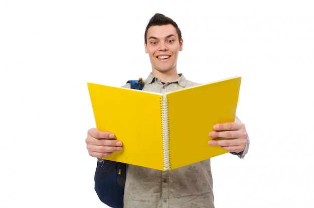 Estudante caucasiano sorridente com mochila e livros