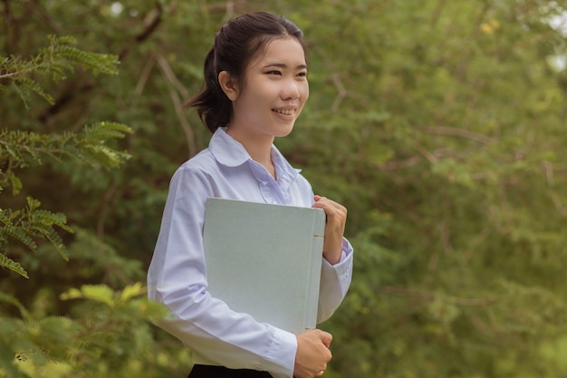 Estudiante asiático