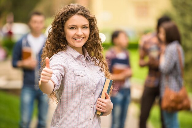 Estudiantes al aire libre