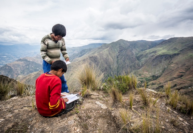 Estudiantes en los Andes