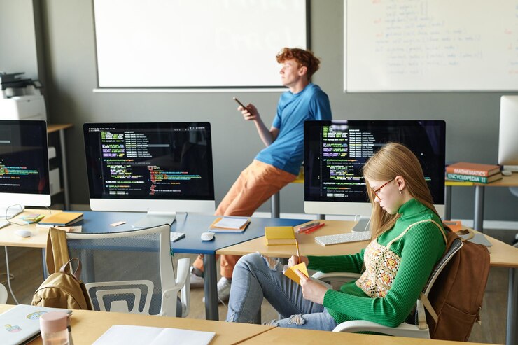 Foto estudiantes en vacaciones escolares
