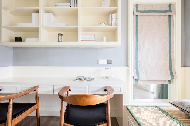 Estudo Moderno do Escritório de Casa